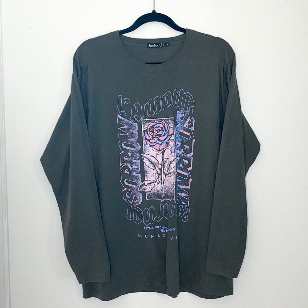BOOHOO Petites Grey Graphic Long Sleeve Tee LRG - Picture 2 of 5